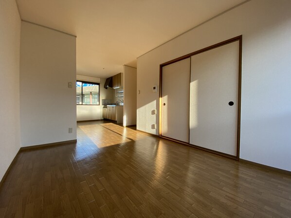 サティ宝殿の物件内観写真